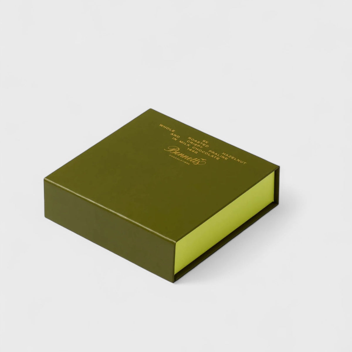 9 Whole Roasted Hazelnut & Crispy Praline in Milk Chocolate