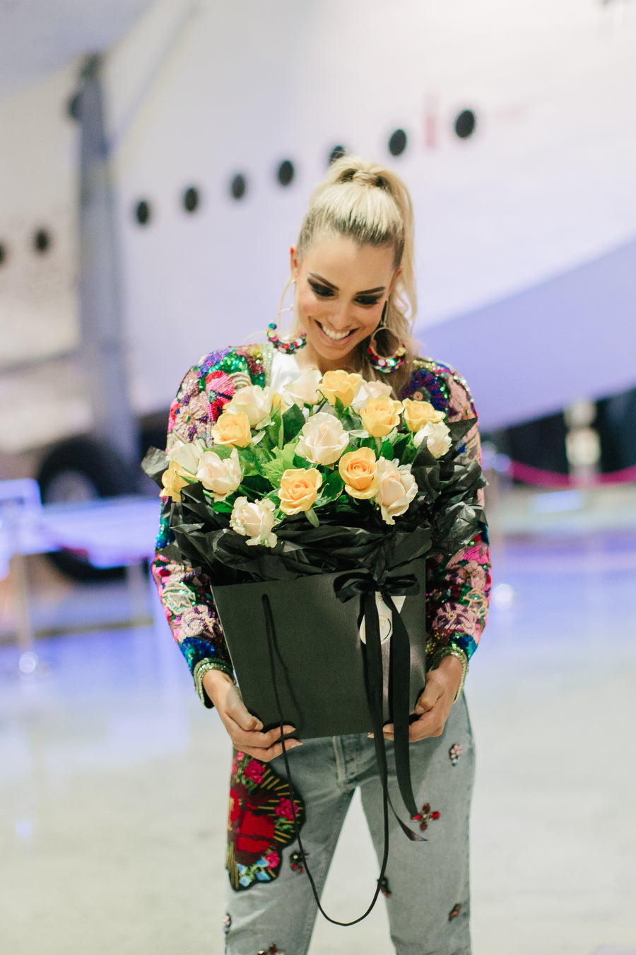 Twenty Four Lemon & Creme Roses - Tomuri & Co. Floral Designs