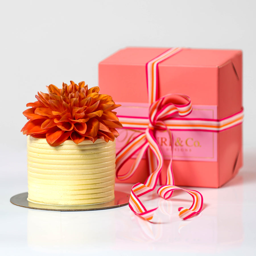 4” Vibrancy Cake