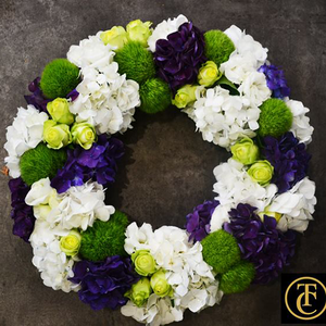 Modern Wreath - Tomuri & Co. Floral Designs