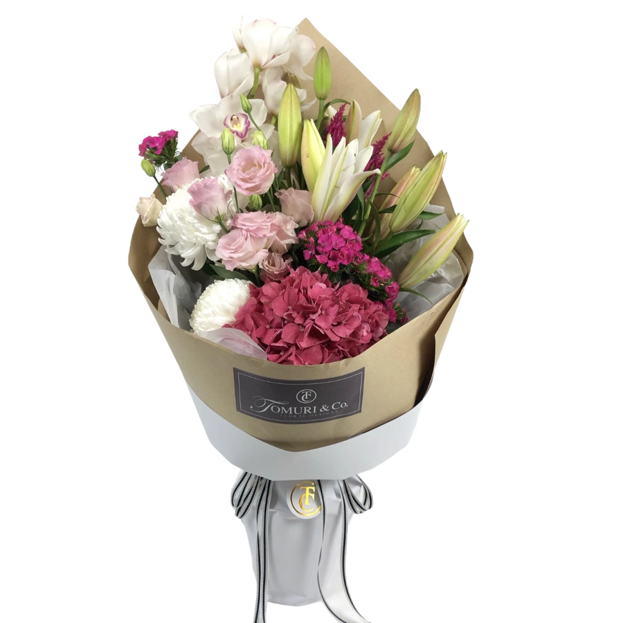 Pink sapphire - Tomuri & Co. Floral Designs