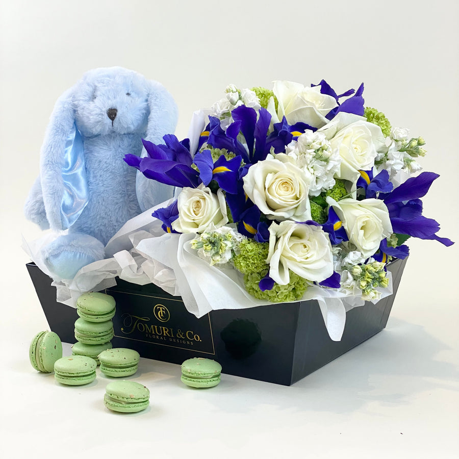 Blooming Pistachio - Tomuri & Co. Floral Designs