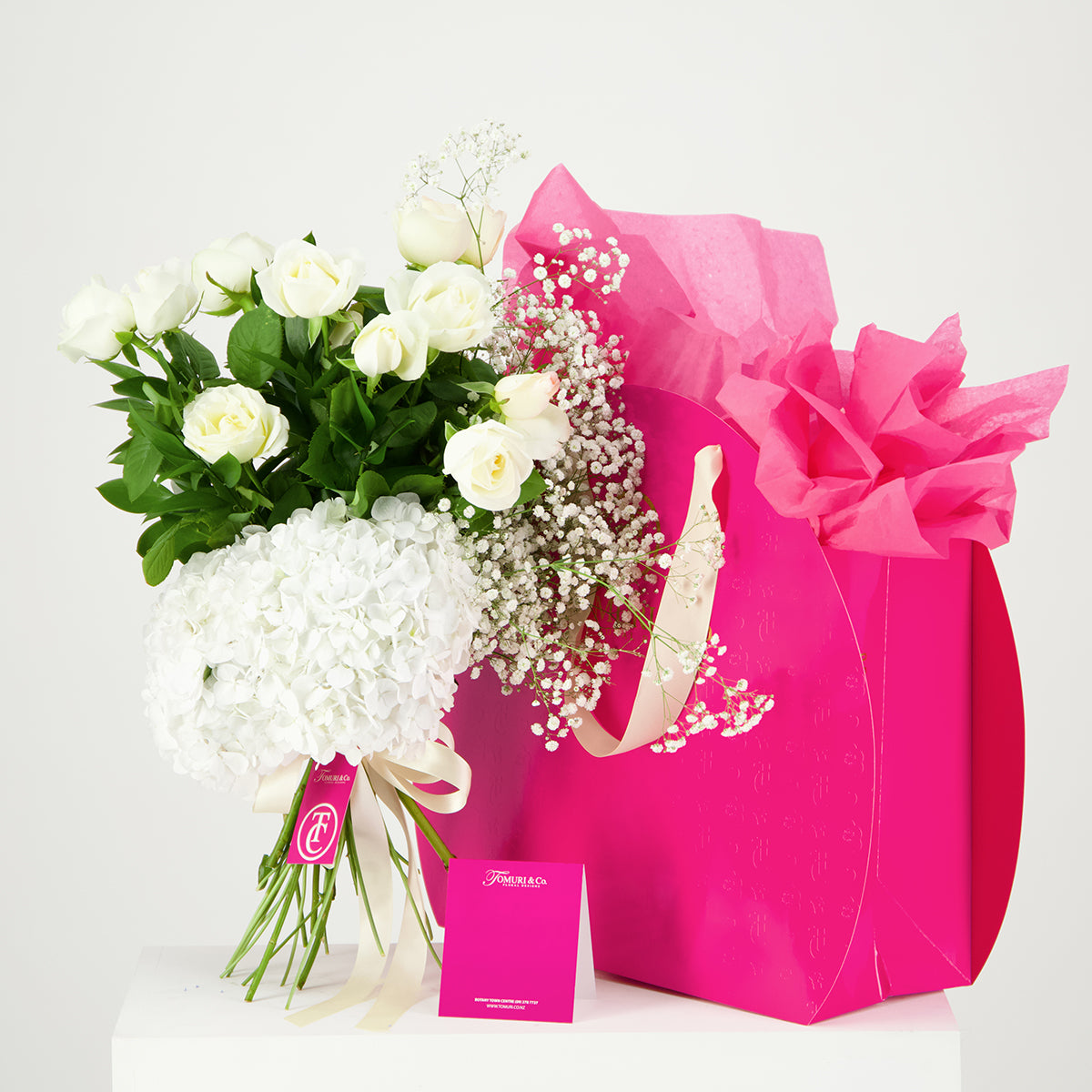 Million Stars White - Tomuri & Co. Floral Designs