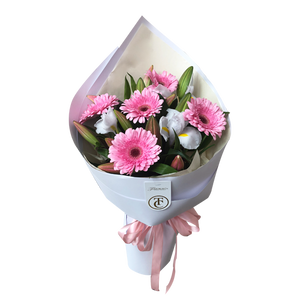 Pink Malibu Bouquet - Tomuri & Co. Floral Designs